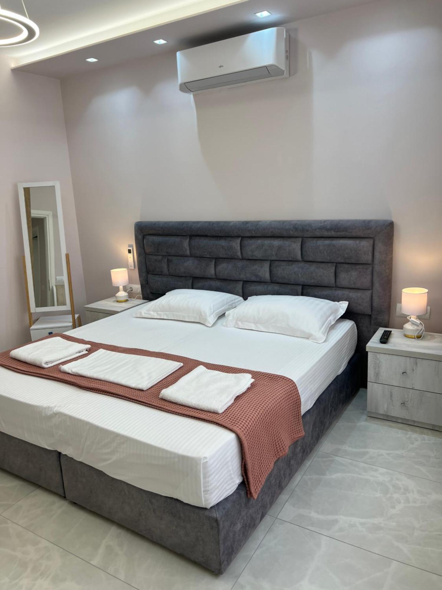 Saranda Luxury Apartments Sarandë Exterior foto